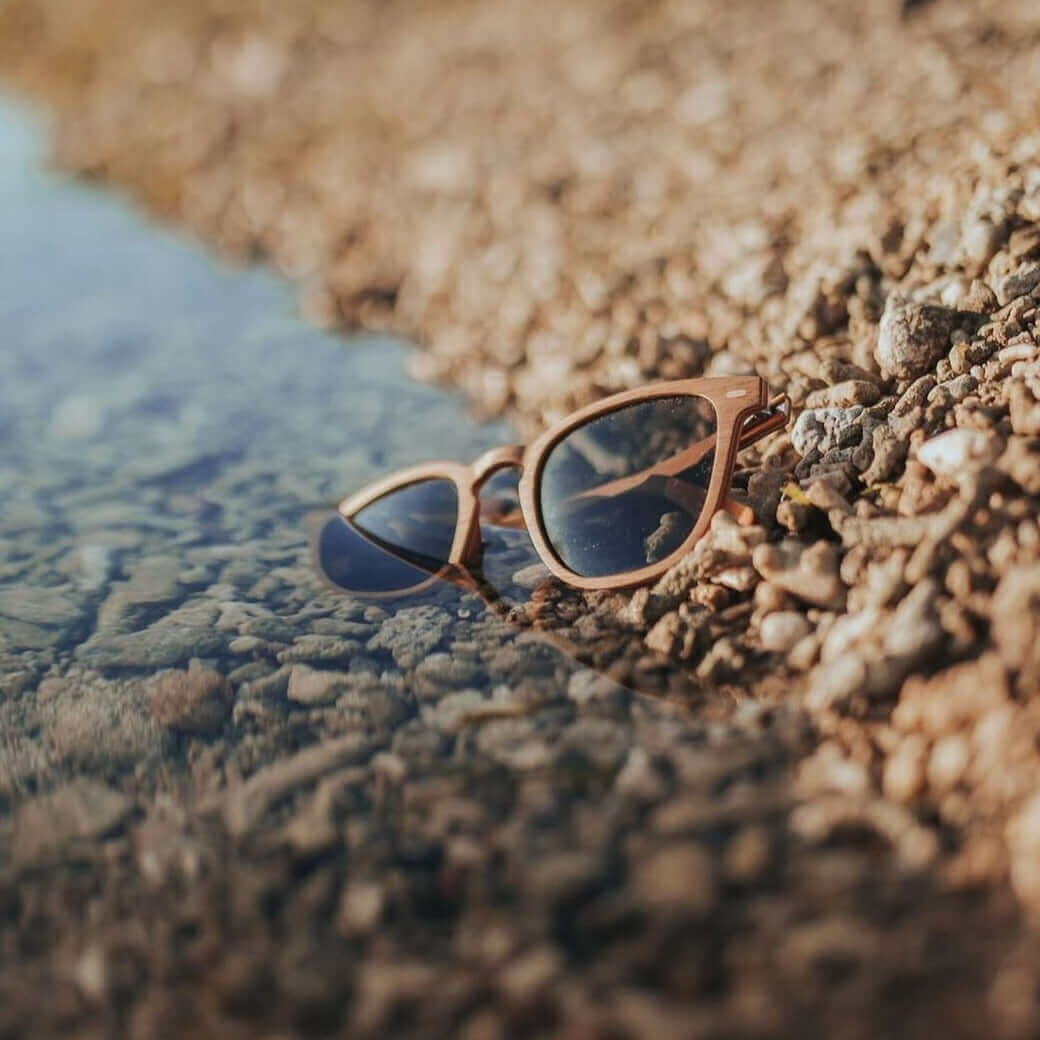 Lark - Unisex Wooden Sunglasses JOPLINS® | Premium Sustainable Sunglasses