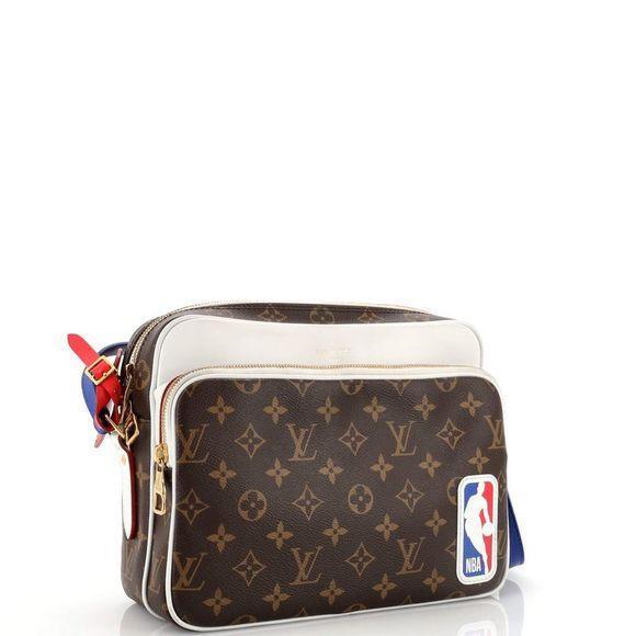 Louis Vuitton x NBA Nil Messenger Bag in Monogram Antarctica Canvas Banlieue91