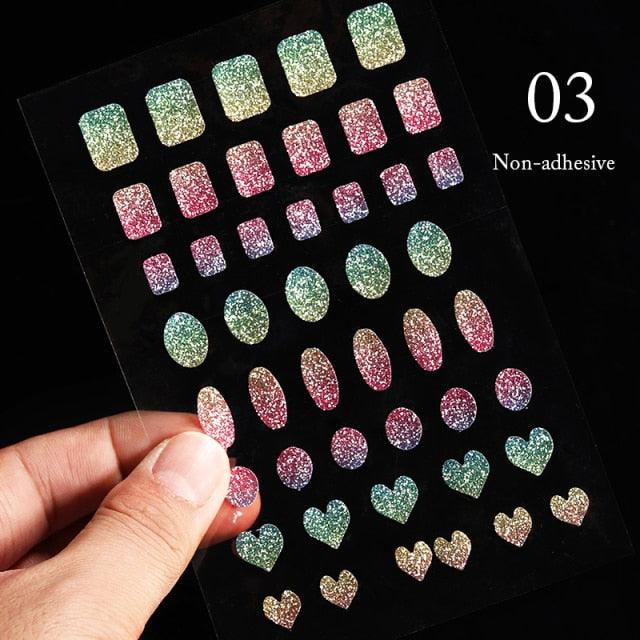 Nail Art 3D Stickers Black White Gold Love Hearts Pattern Nail Decals Manicures Nails Design Adhesive Wraps Tip Decoration Manicure Woman Decoration Nail Art Nail Ornament Self Adhesive Nail Decals Colorful Nail Sticker Jewelry Design For Nails Sliders