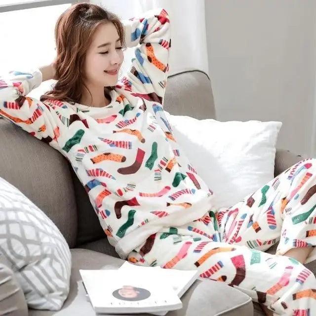 New Flannel Pajamas Nightwear Sleepwear Set Winter Warm Simple Long Sleeve Leisure Pure Color Lovely Women Home Wear Suit Pajama Set Warm Flannel Pajamas Set For Women Thick Coral Velvet Long Sleeve Pajamas Sets