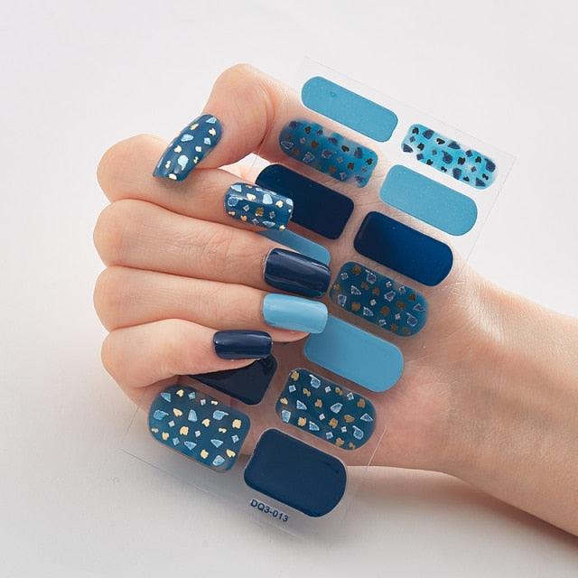 New Year Patterned Nail Decor Nail Polish Nail Art Stickers Full Beauty Sticker for Nails Nail Accessorie Christmas Nail Sticker 3D Nail Art Stickers Decal Slider Template Diy Nail Tool Decorations Nail Art Design Self Adhesive Luxury Designer Nail Sticke