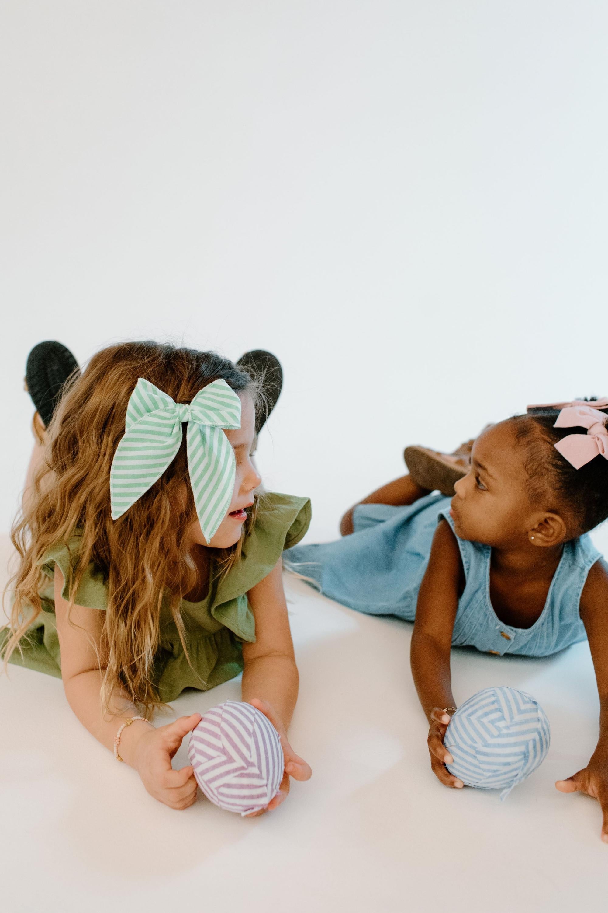 Petal - Petite Hair Bow