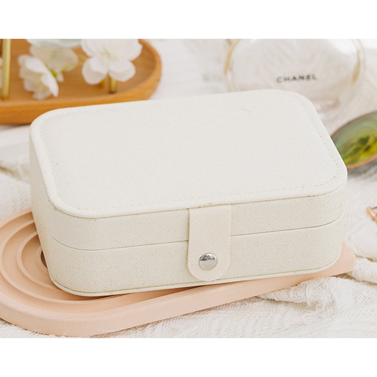 Small Jewelry Organizer Box Travel Case for Rings and Earrings Dashing Nova