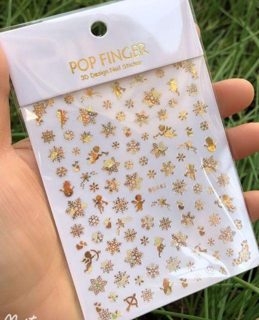 Iridescent Silver Laser Snowflakes 3D Nail Stickers Christmas Self Adhesive Transfer Sliders For Manicures Tips Manicure Woman Decoration Nail Art Nail Ornament Self Adhesive Nail Decals Colorful Nail Sticker Jewelry Design For Nails Sliders Tips