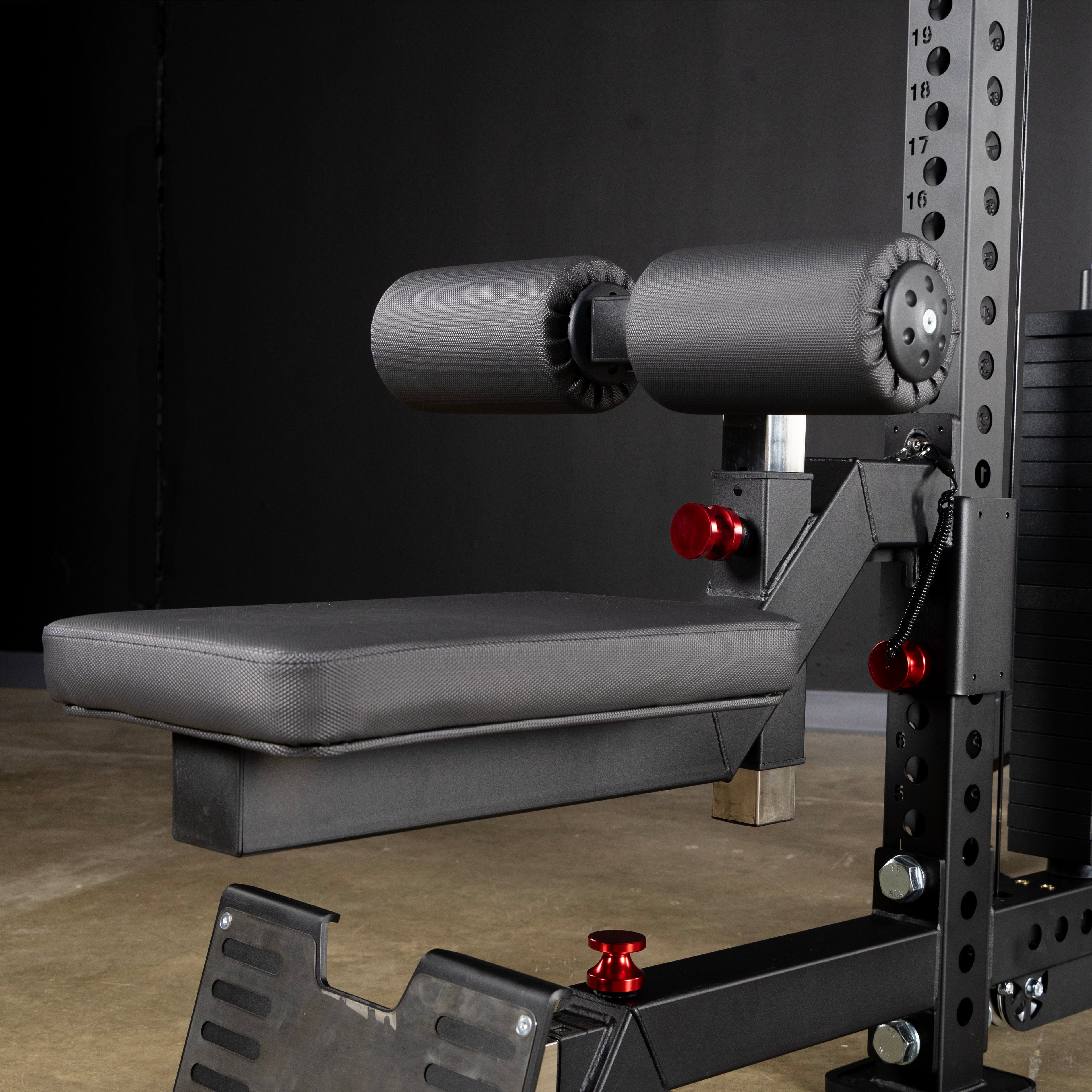 Lat Pulldown Seat Attachment