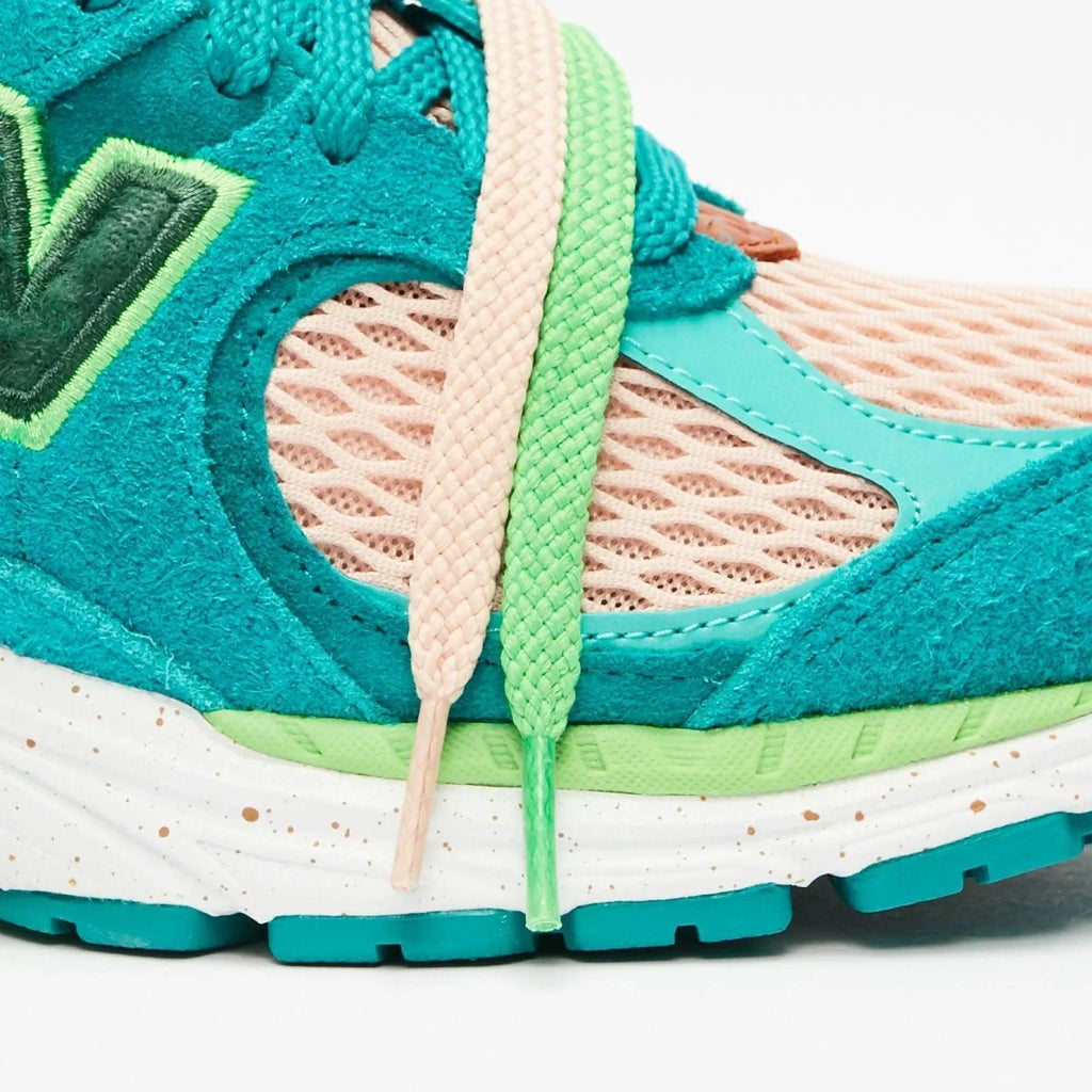 New Balance 2002R Salehe Bembury Water Be The Guide Banlieue91
