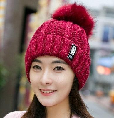 Warm Winter Skellies Beanies Knitted Hat Women Brand High Quality Winter Women Ball Ski Wool Fur Hat Pompoms Hats Knitted Scarf Women's Winter Beanie Hat, Warm Fleece Lined Knitted Soft Ski Cuff Cap with Pompom Stevvex