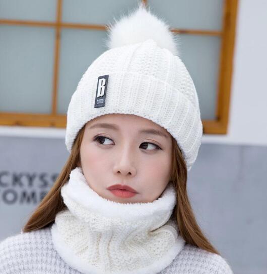 Warm Winter Skellies Beanies Knitted Hat Women Brand High Quality Winter Women Ball Ski Wool Fur Hat Pompoms Hats Knitted Scarf Women's Winter Beanie Hat, Warm Fleece Lined Knitted Soft Ski Cuff Cap with Pompom Stevvex